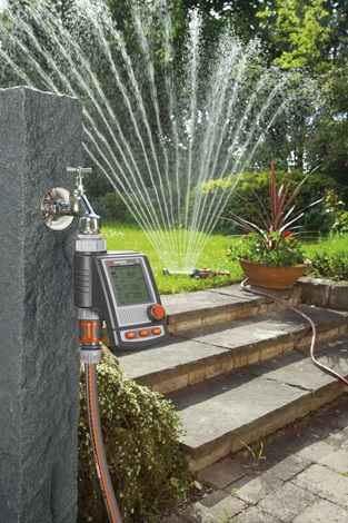 Таймер подачи воды Gardena Master Control   01864-28.000.00