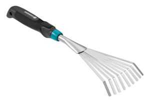 8956
