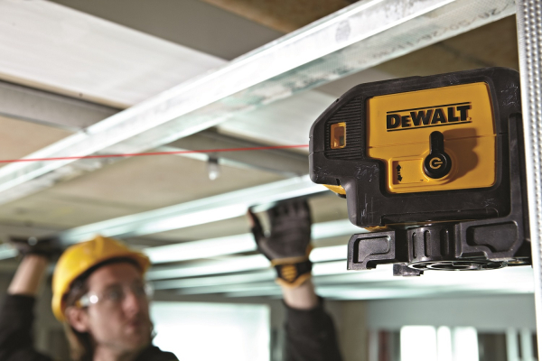Лазерный уровень DEWALT DW 085 K