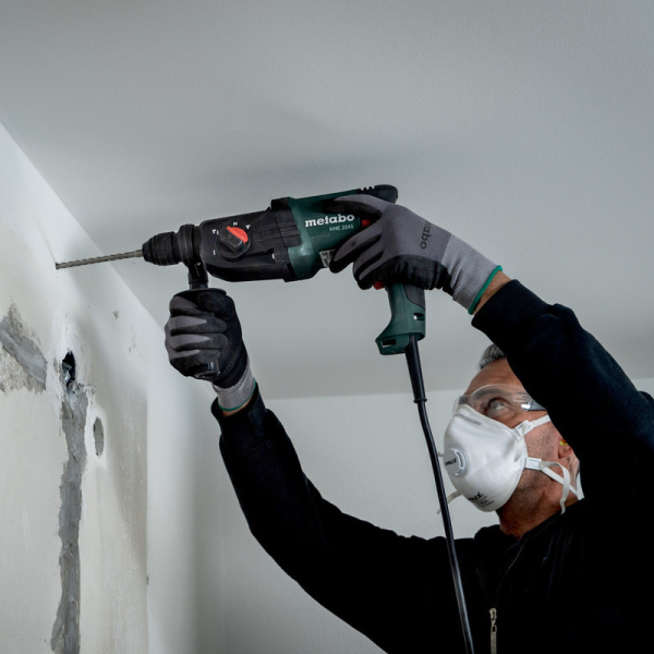 Перфоратор Metabo KHE 2245