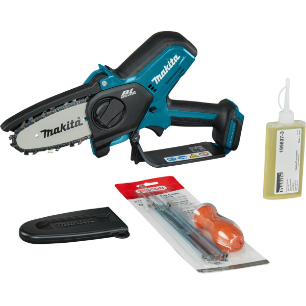 Пила цепная аккумуляторная Makita UC 100 DZ