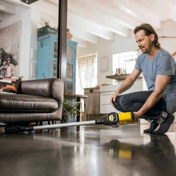 Пылесос Karcher вертикальный аккумуляторный VC 6 Cordless our Family   1.198-660