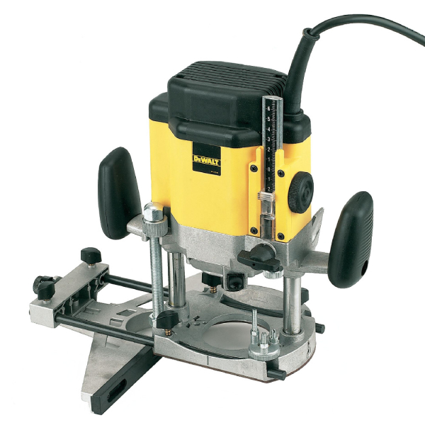 Фрезер DEWALT  DW 624