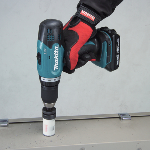 Дрель аккумуляторная Makita DDF 453 SYX4 Li-ion