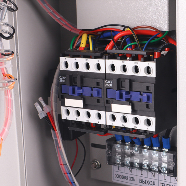 АВР-С 10000 230 (3)