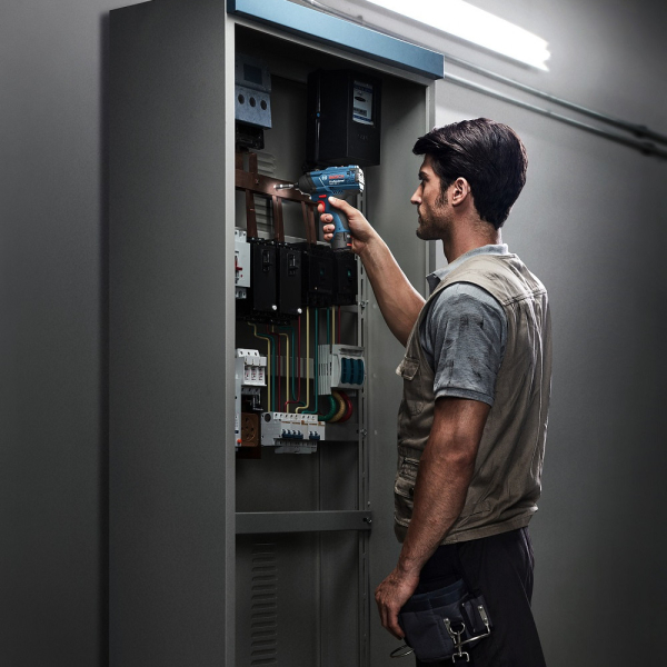 Шуруповерт аккумуляторный BOSCH GDR 120-LI   0.601.9F0.000