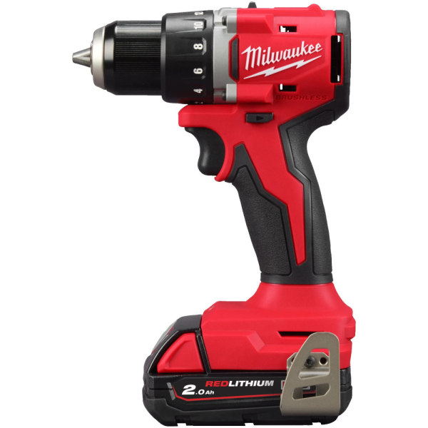 Дрель-шуруповерт Milwaukee M18 BLDDRC-202C аккумуляторная