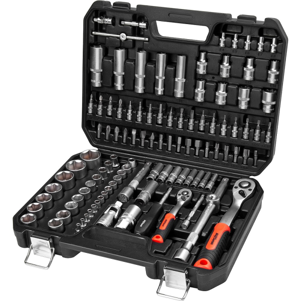 Набор инструмента AV Steel 110 предметов 1/4",1/2"  AV-011110