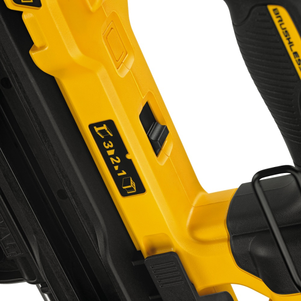 Гвоздезабиватель DEWALT DCN 890 N аккумуляторный