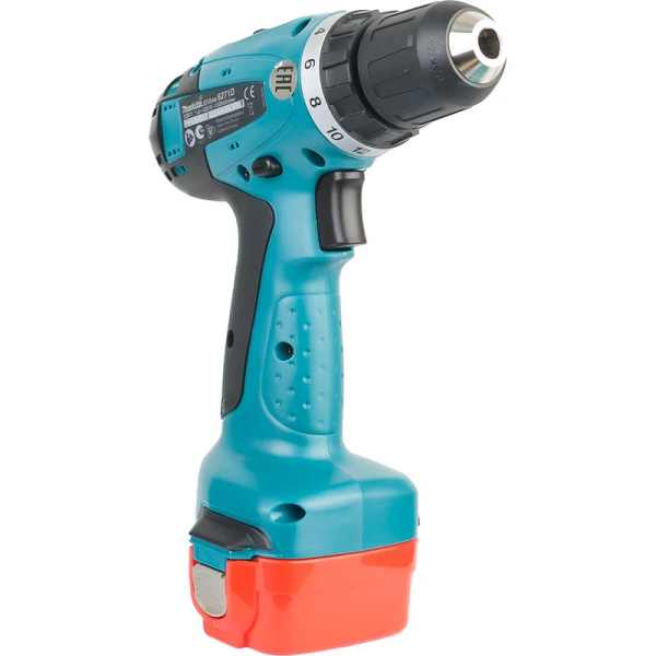 Дрель аккумуляторная Makita 6271 DWPLE кейс