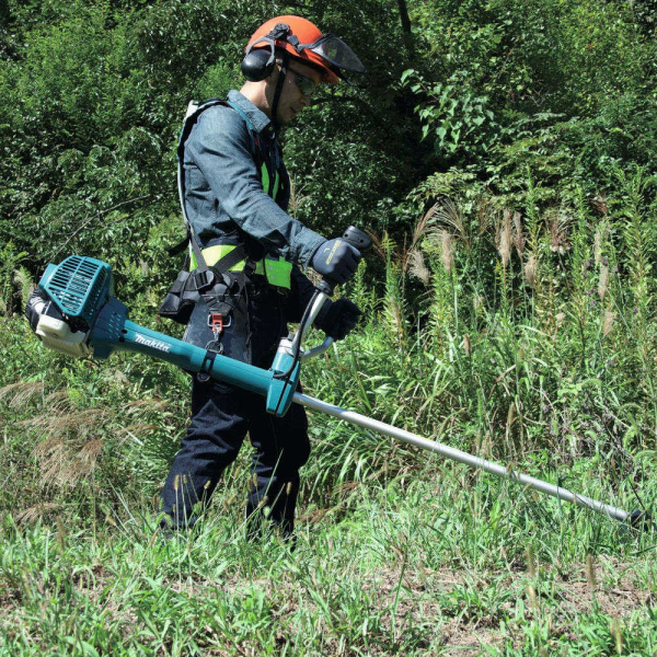 Бензокоса Makita EM 4351UH