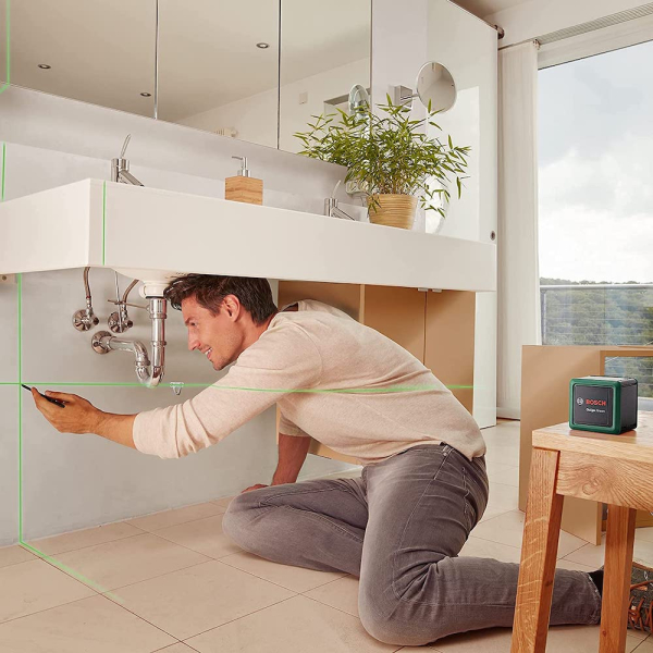 Лазерный уровень BOSCH QUIGO Green + штатив  0.603.663.C03