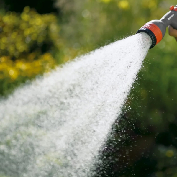 Пистолет для полива многофункциональный Gardena Classic + коннектор 1/2"      18343-32.000.00