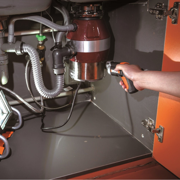 Фонарь WORX WX026.9 20V без акк и з/у